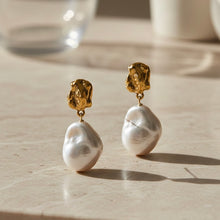 Load image into Gallery viewer, Bella earrings x TAJDA