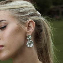 Load image into Gallery viewer, Gigi earrings x TAJDA
