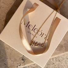 Load image into Gallery viewer, Sparkling mama necklace