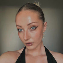 Load image into Gallery viewer, Adora earrings