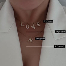 Load image into Gallery viewer, Sparkling letter necklace