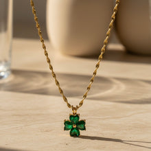 Load image into Gallery viewer, Winter necklace
