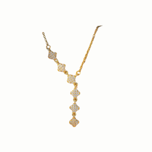 Load image into Gallery viewer, Clover necklace

