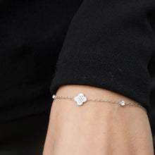 Naloži sliko v pregledovalnik galerije, Clover zapestnica 
